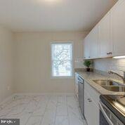2909 Williamsburg Ct, Woodbridge, VA 22191 - photo 5