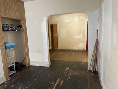 182 Bartholdi Ave, Jersey City, NJ 07305 - photo 7