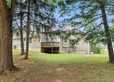 6 Wild Rose Ct unit 6, Bloomfield, CT 06002 - photo 3