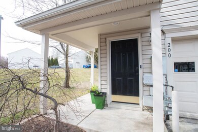 200 Toddson Ln, Owings Mills, MD 21117 - photo 3