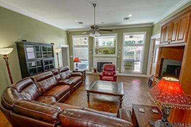 8614 R Dawes Dr, Denham Springs, LA 70706 - photo 7