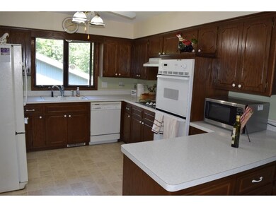 Kitchen is so functional!