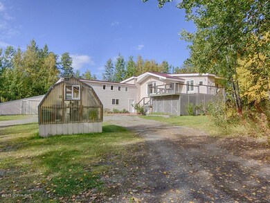 004_Exterior