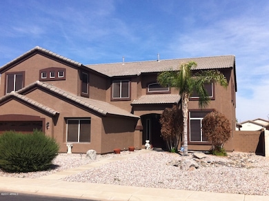 Exterior 3