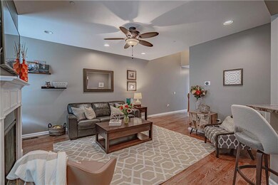 4404 Lenni Cir, Emmaus, PA 18049 - photo 5