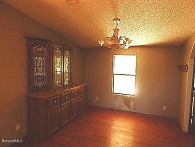 DINING RM