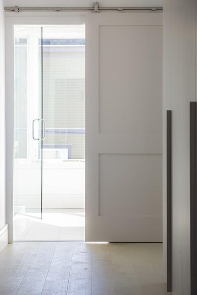 502 E 3rd St unit A, Boston, MA 02127 - photo 6