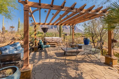 06 Sitting area to take in the views and