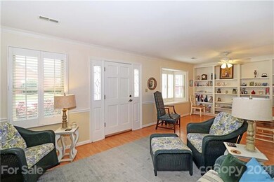 133 N Oakwood Dr unit 133, Statesville, NC 28677 - photo 5