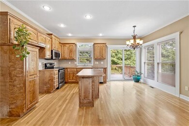 6310 Darnell St, Shawnee, KS 66216 - photo 6