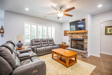 35 Radcliffe Dr, Bella Vista, AR 72714 - photo 5