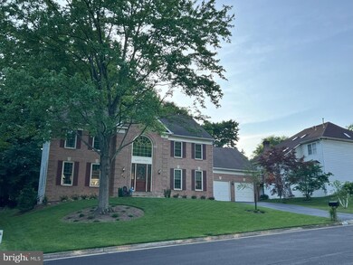 8530 Oak Chase Cir, Fairfax Station, VA 22039 - photo 2