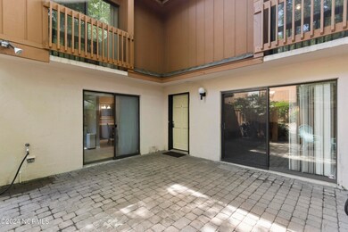 2007 Albert Cir unit 82, Wilmington, NC 28403 - photo 6
