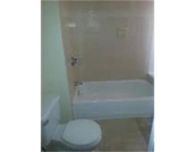 22 Newhall St unit 4, Lynn, MA 01902 - photo 5