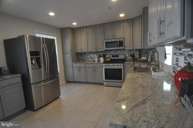 3909 Elkhorn Cir, Bowie, MD 20716 - photo 3