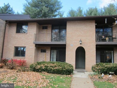 612 N Shady Retreat Rd unit 80, Doylestown, PA 18901 - photo 2