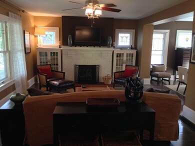 2611 Glen Echo Dr Living Room behind co
