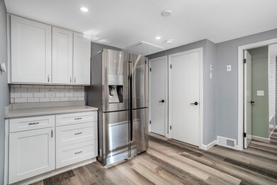 502 Brockelman Rd, Lancaster, MA 01523 - photo 4