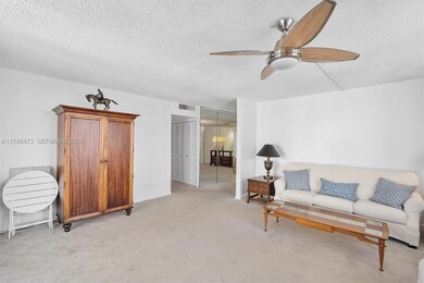 Cambridge Towers unit 1101, Hollywood, FL 33019 - photo 5