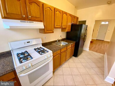 321 Marydell Rd, Baltimore, MD 21229 - photo 6