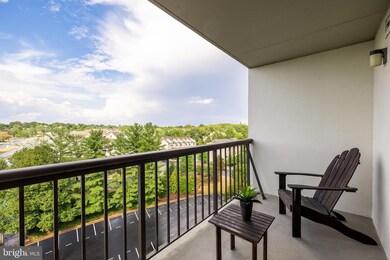 Lakeside Plaza Condominium unit 1130, Baileys Crossroads, VA 22041 - photo 6
