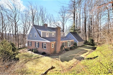 221 Old Somerset Rd, Watchung, NJ 07069 - photo 2