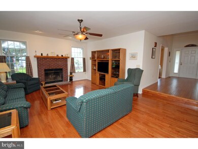 64 Franklin Dr, Plainsboro, NJ 08536 - photo 6