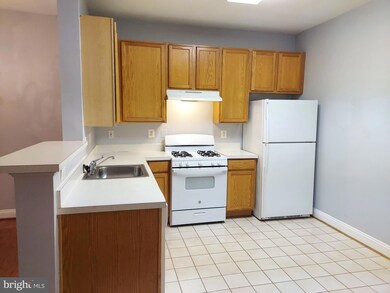 2749 Middle Neck Rd, Odenton, MD 21113 - photo 6