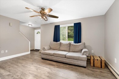 8 Lincoln Dr unit A, Hooksett, NH 03106 - photo 2