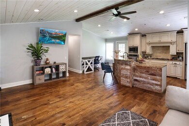 18307 Downing Rd, Fayetteville, AR 72701 - photo 2