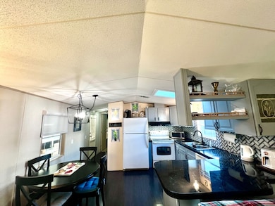 6906 Coconut Grove Cir, Ellenton, FL 34222 - photo 7