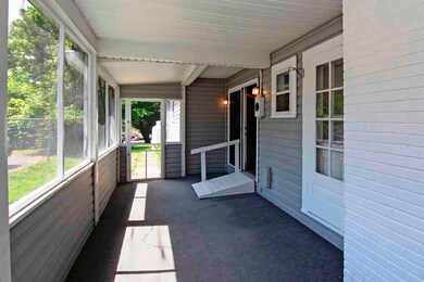 129 Walnut Ave_0004