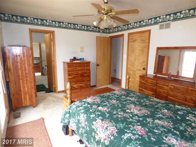 2745 Ebbvale Rd, Manchester, MD 21102 - photo 7