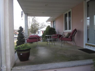 717 Mrsha Drive 002