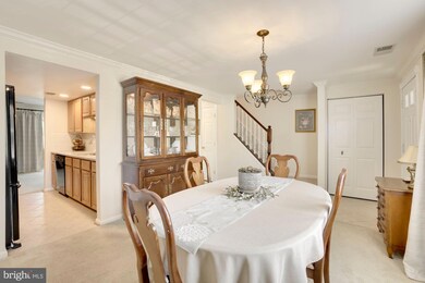 13963 Baton Rouge Ct, Centreville, VA 20121 - photo 6