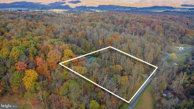 900 Crooked Run Rd, Shenandoah, VA 22849 - photo 3