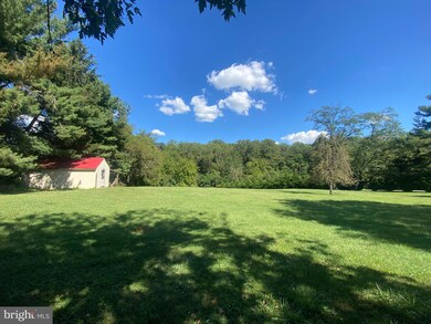 9037 Old Court Rd, Windsor Mill, MD 21244 - photo 5