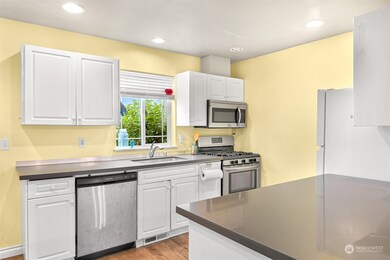 425 Rowland Rd unit 425, Sedro Woolley, WA 98284 - photo 4