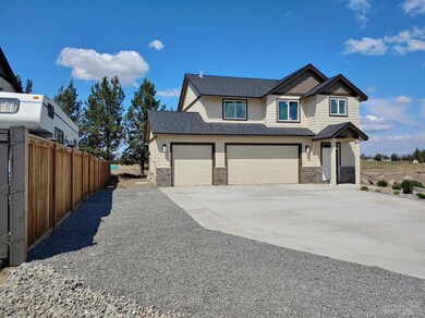 1467 NW Upas Ave, Redmond, OR 97756 - photo 2