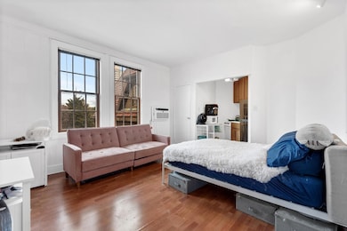 1 Station Square unit 311, Forest Hills, NY 11375 - photo 3