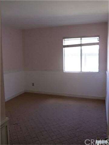 Custom paint with chair rail