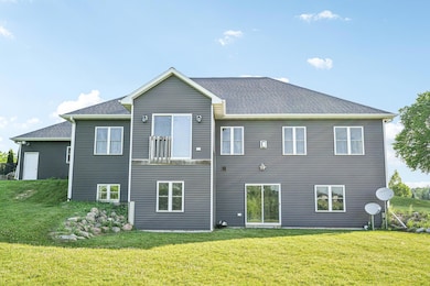 5161 Wildlife View Ct, Wayne