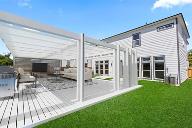 Virtually staged backyard