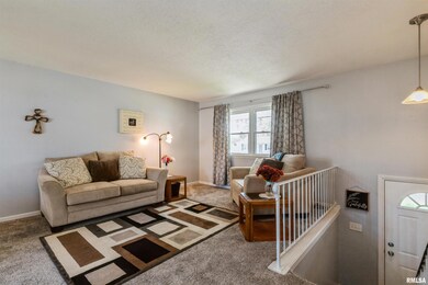 1942 W 68th St, Davenport, IA 52806 - photo 6