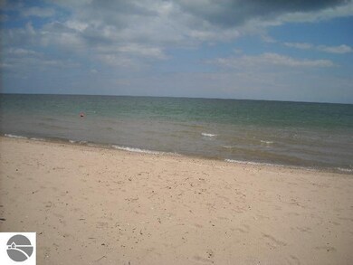 5899 Huron Woods Dr, Tawas City, MI 48763 - photo 2