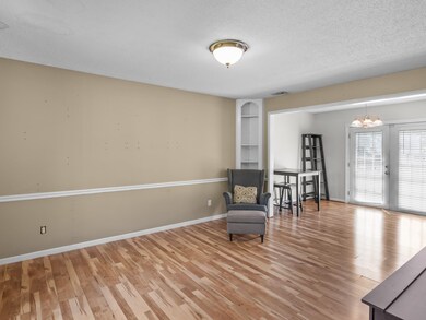 114 Maplewood Cir, Greer, SC 29651 - photo 6