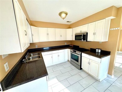 1523 West Dr, Westwego, LA 70094 - photo 6