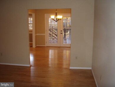 815 Salem Dr, Fredericksburg, VA 22407 - photo 3