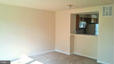 9403 Joleon Rd, Randallstown, MD 21133 - photo 4