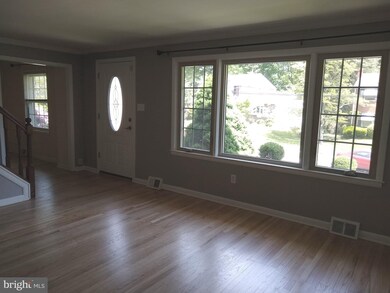 4903 Jackson Dr, Brookhaven, PA 19015 - photo 3